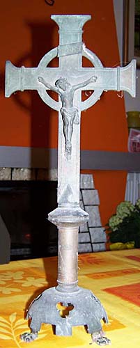 Chapel N. D. de Seez crucifix